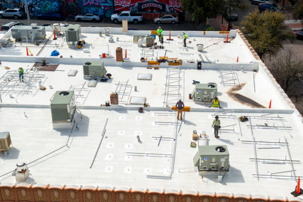 Best Roof Insulation Installation  in Kirkland, WA